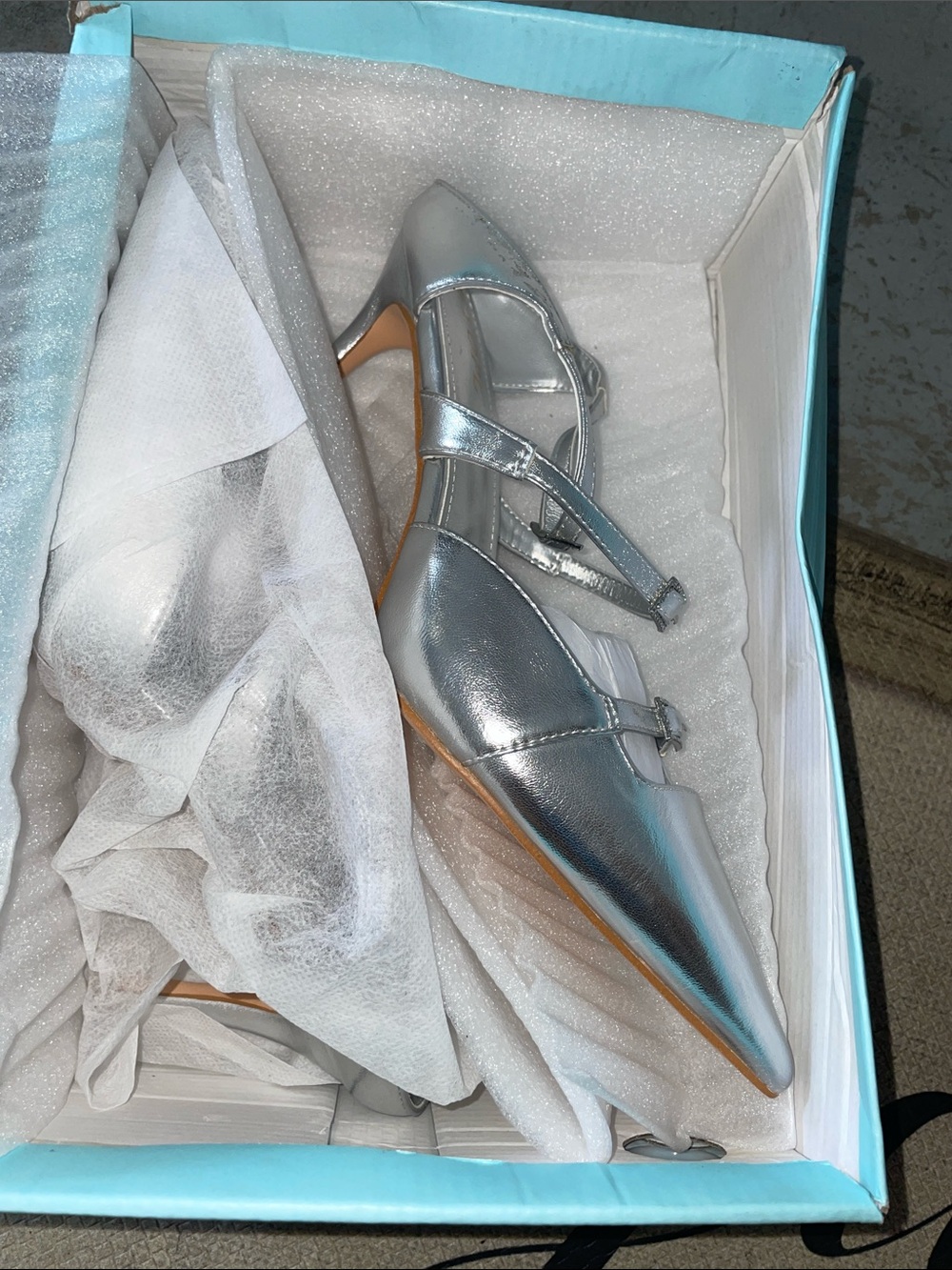 Women's Metallic Silver Pointed-Toe Strappy Heels